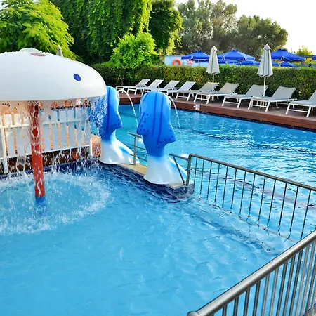 Katia יאליסוס